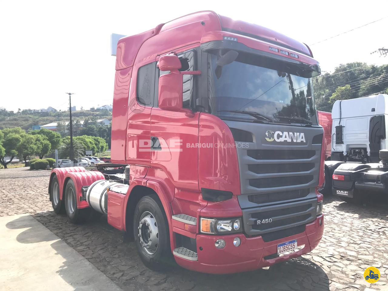 SCANIA R450 de DAF Barigui Curitiba